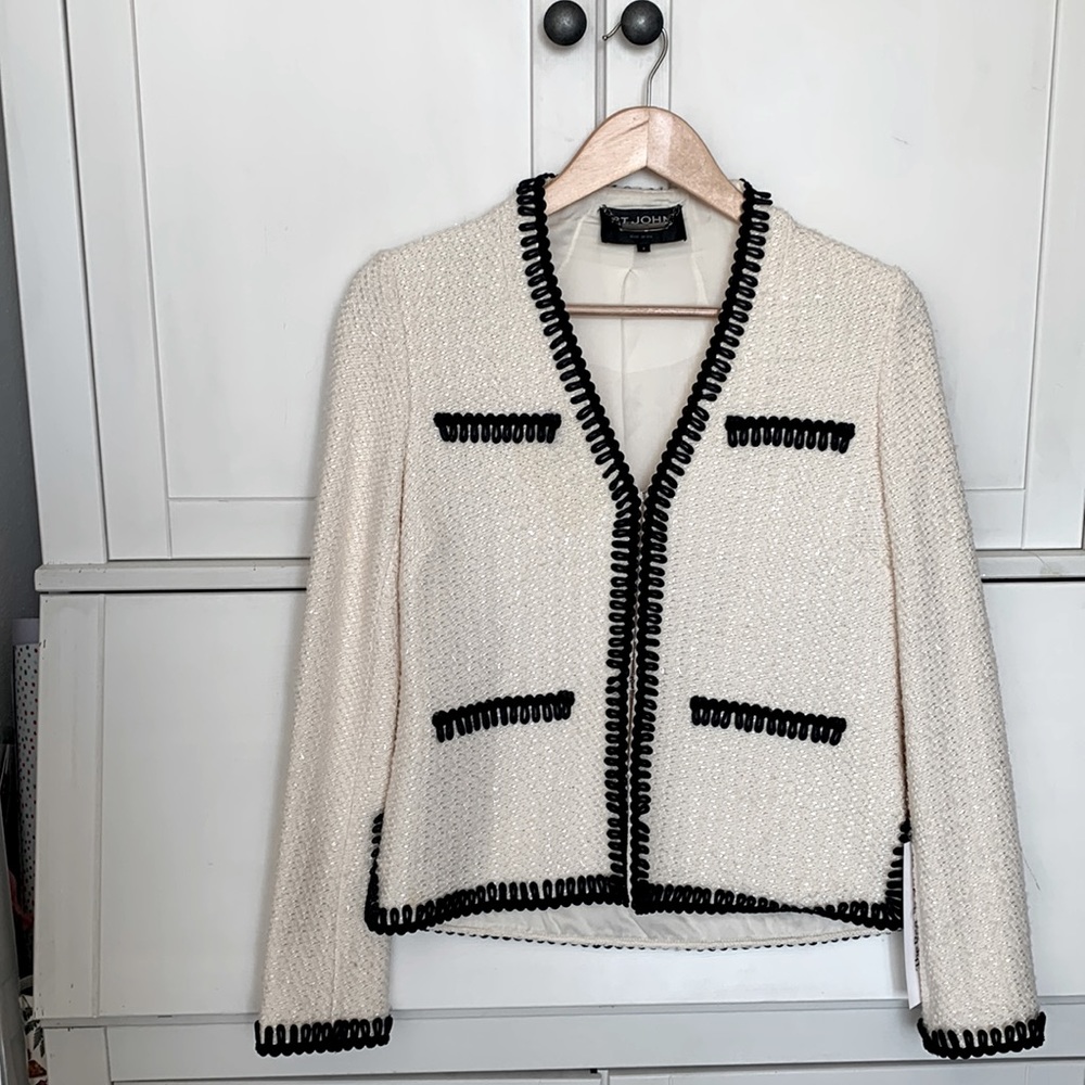 St. John couture tweed blazer size 2 vintage stunning condition
